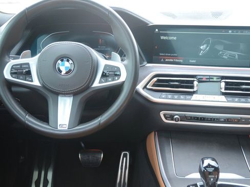 Used 2022 BMW X5 sDrive40i w/ M Sport Package image 18
