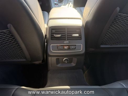 Used 2019 Audi A4 2.0T Premium image 17