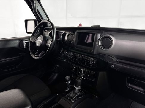 Used 2022 Jeep Gladiator Sport AWD/4WD image 27