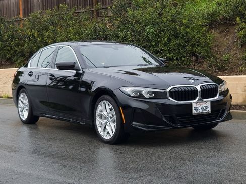 Used 2025 BMW 330i Sedan w/ Parking Assistance Package image 2