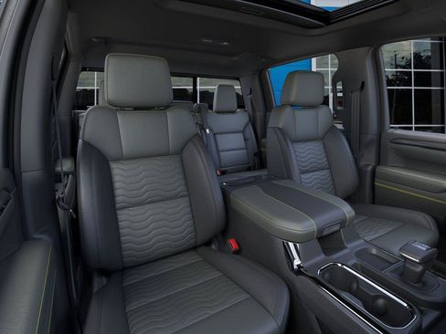 New 2026 Chevrolet Silverado 1500 ZR2 AWD/4WD image 16