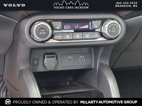 Used 2024 Nissan Versa SR w/ Trunk Package FWD image 19