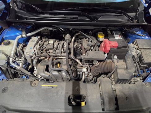 Used 2022 Nissan Sentra SV w/ Trunk Package FWD image 9