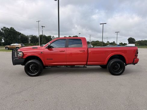 Used 2022 RAM 3500 Laramie w/ Night Edition AWD/4WD image 7