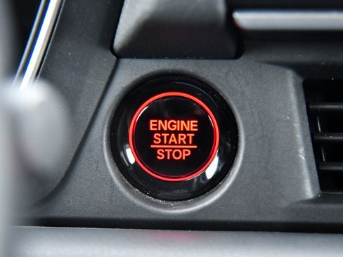 Used 2025 Honda Pilot EX-L image 31