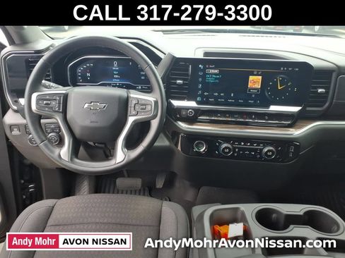 Used 2023 Chevrolet Silverado 1500 RST w/ Z71 Off-Road Package AWD/4WD image 32
