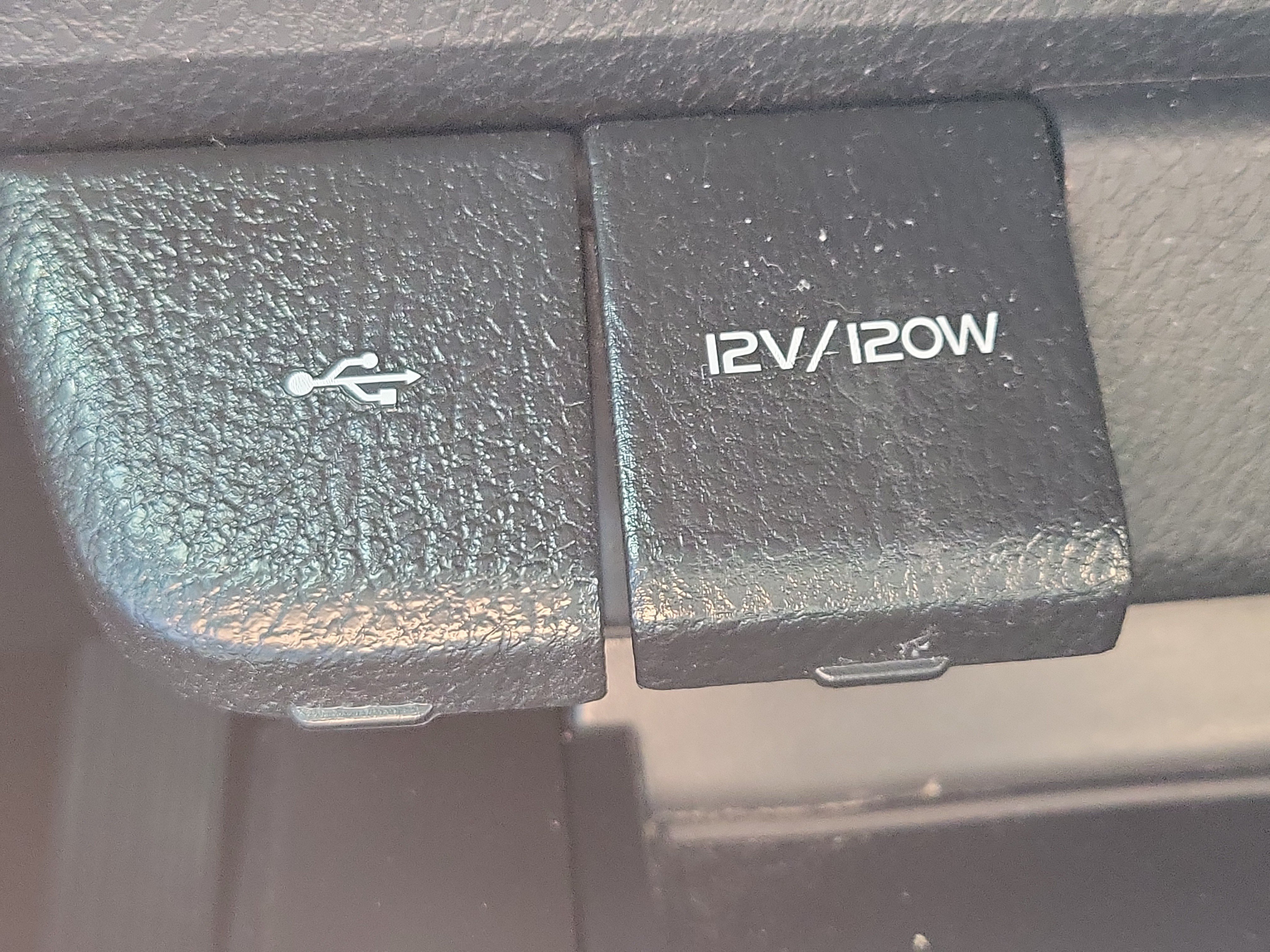 Used 2024 Toyota Camry LE FWD image 23