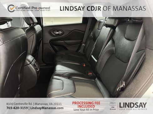 Used 2022 Jeep Cherokee Trailhawk w/ Sun, Sound & Nav Group AWD/4WD image 22