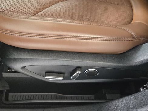 Used 2022 Lincoln Nautilus Reserve image 22