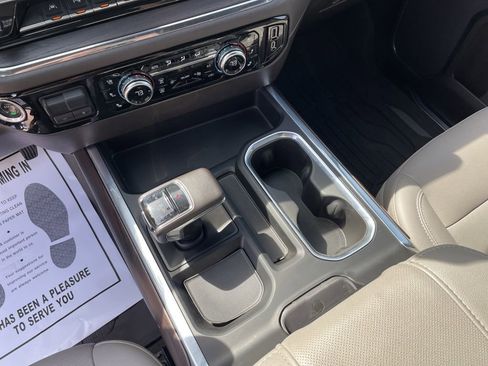 Used 2023 GMC Sierra 1500 SLT w/ SLT Premium Plus Package image 19