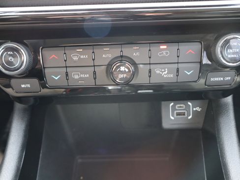 Used 2022 Jeep Compass Trailhawk w/ Trailhawk Elite Group image 23