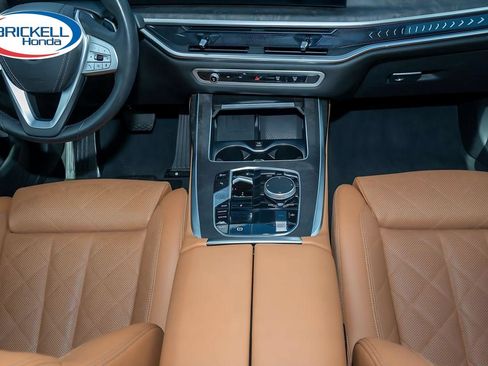 Used 2024 BMW X7 xDrive40i w/ Premium Package AWD/4WD image 30