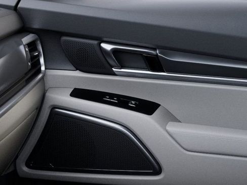 New 2025 Kia Telluride S image 25