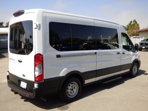 Used 2023 Ford Transit 350 148 Medium Roof Wagon RWD image 3