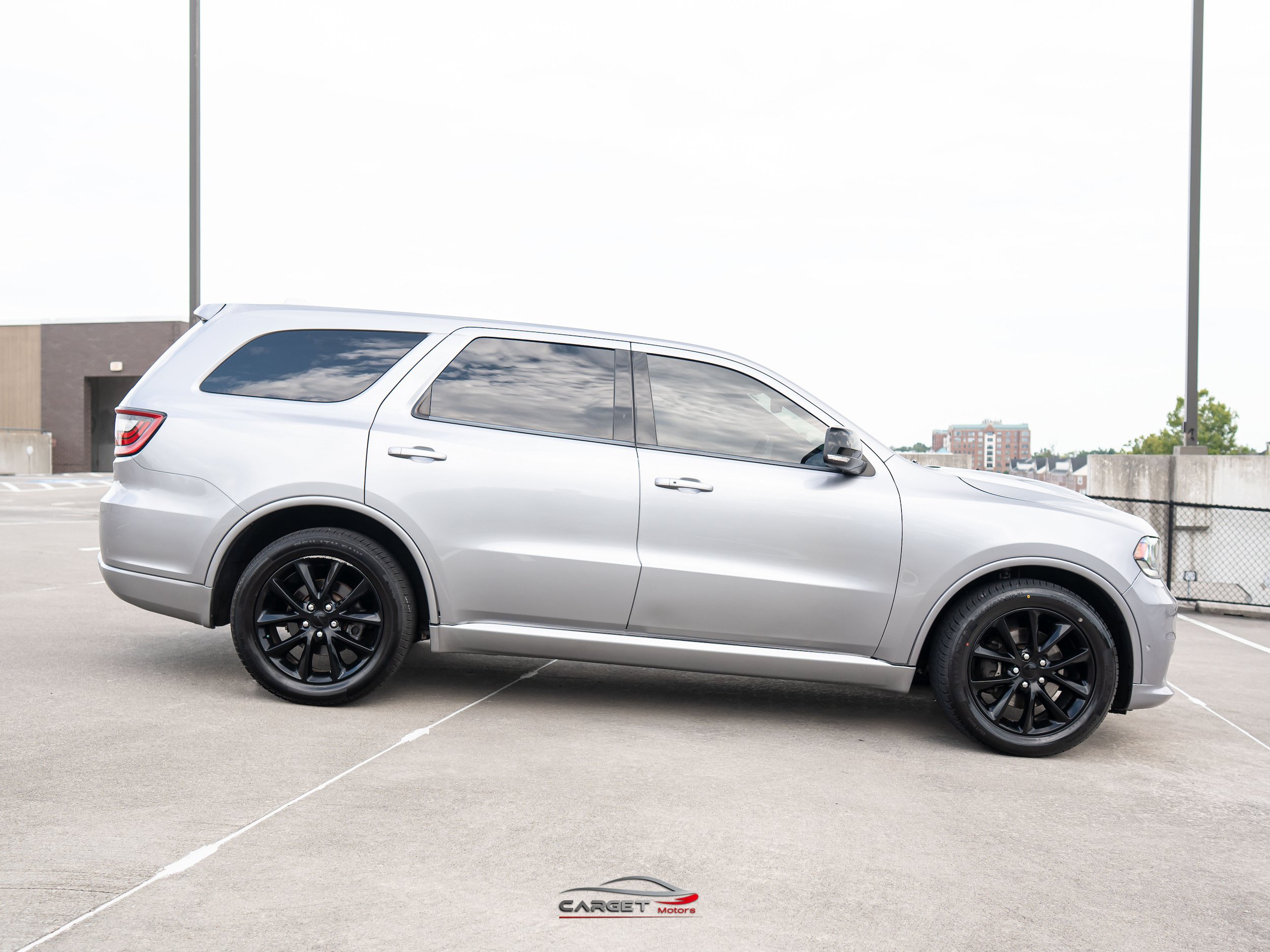 Used 2018 Dodge Durango R/T w/ Technology Group AWD/4WD image 6