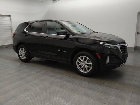 Used 2023 Chevrolet Equinox LT w/ Driver Convenience Package image 11