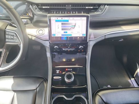 Used 2023 Jeep Grand Cherokee L Limited w/ MOPAR Finishing Package AWD/4WD image 26