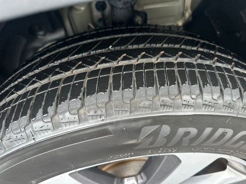 Used 2023 Honda Pilot Elite image 13