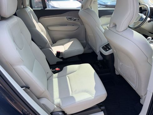Used 2025 Volvo XC90 B6 Plus w/ Protection Package Premier AWD/4WD image 30