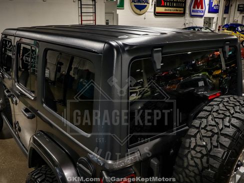 Used 2018 Jeep Wrangler Unlimited Sahara AWD/4WD image 52