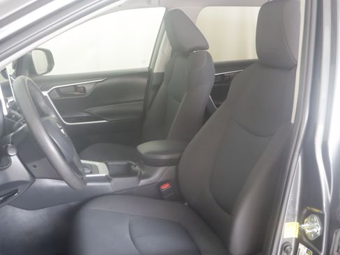 Certified 2023 Toyota RAV4 LE image 22