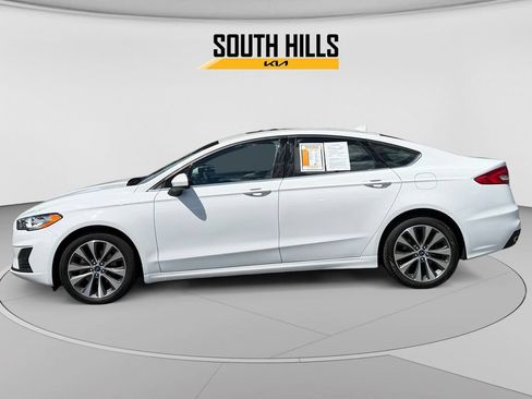 Used 2020 Ford Fusion SE AWD/4WD image 2