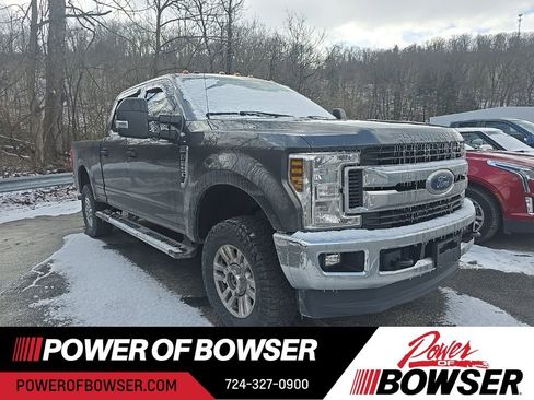 Used 2019 Ford F250 XLT w/ XLT Value Package image 3