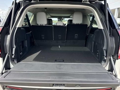 New 2027 Ford Expedition Max Active RWD image 13