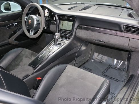 Used 2015 Porsche 911 GT3 RWD image 22
