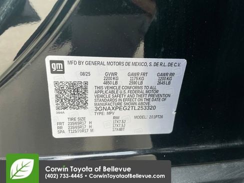 Used 2026 Chevrolet Equinox LT AWD/4WD image 23