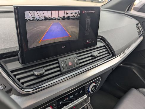 Used 2025 Audi Q5 2.0T Premium image 31