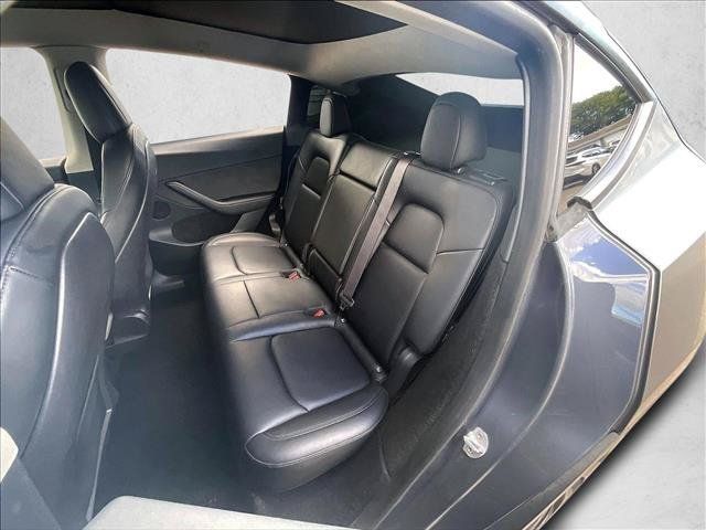 Used 2023 Tesla Model Y Performance AWD/4WD image 23