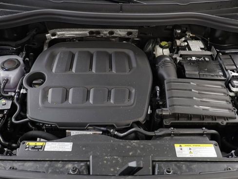 New 2026 Volkswagen Tiguan SEL R-Line AWD/4WD image 25