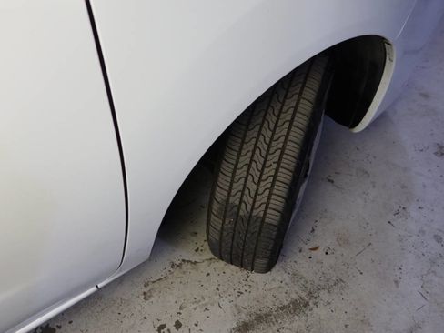 Used 2021 Nissan NV200 SV w/ Sliding Door Glass Package image 38