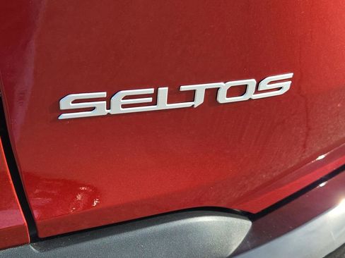 New 2026 Kia Seltos S image 11