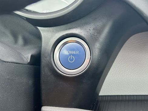 Certified 2022 Toyota Sienna XSE image 31