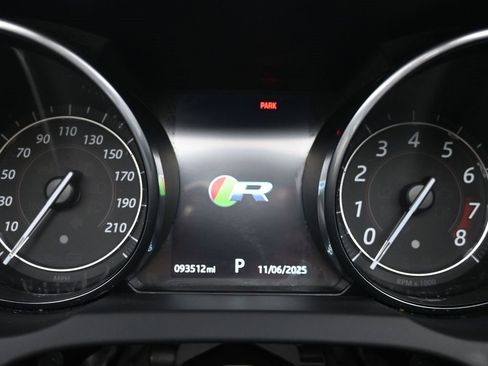 Used 2017 Jaguar F-TYPE R image 19