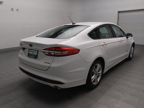 Used 2018 Ford Fusion S image 9
