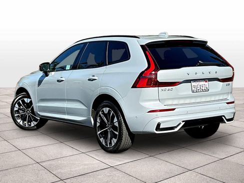 Used 2026 Volvo XC60 B5 Plus w/ Climate Package image 14