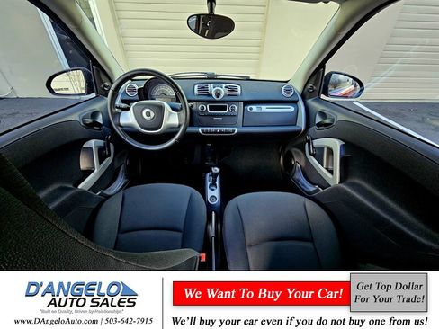 Used 2013 smart fortwo pure RWD image 26