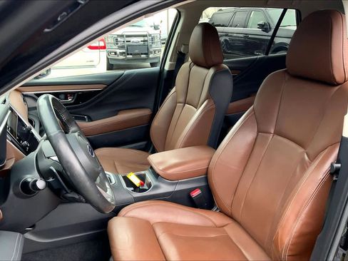 Used 2022 Subaru Outback Touring image 7