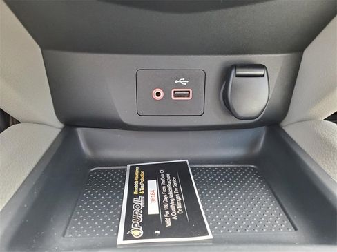 Certified 2022 Nissan Rogue Sport SV image 29