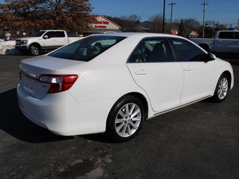 Used 2012 Toyota Camry XLE image 5