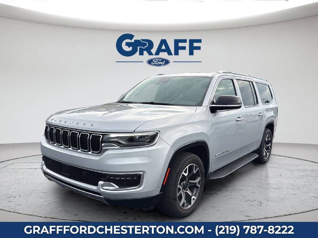 Used 2024 Jeep Wagoneer L Series III AWD/4WD image 1