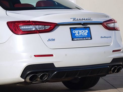 Used 2018 Maserati Quattroporte S GranSport Q4 image 32