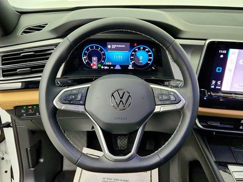 Used 2024 Volkswagen Atlas Cross Sport SE w/ Panoramic Sunroof Package image 14