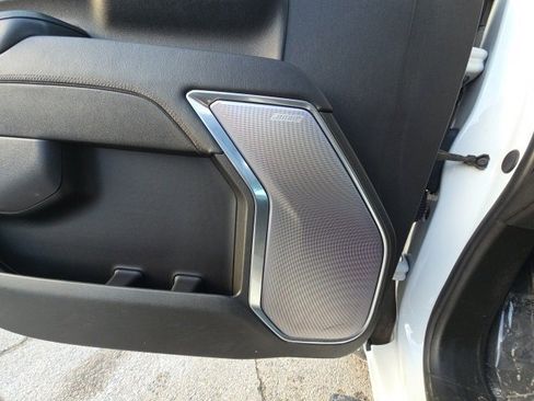 Used 2024 Chevrolet Silverado 3500 High Country image 23