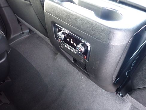 New 2026 GMC Yukon Denali w/ Sun & Power Step Package image 13