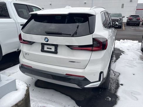 Used 2023 BMW X1 xDrive28i w/ Premium Package image 5