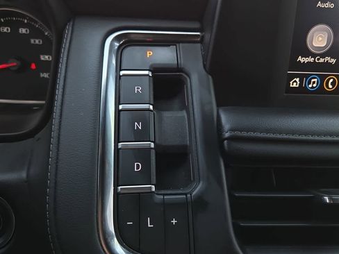 Used 2023 Chevrolet Suburban LS AWD/4WD image 35